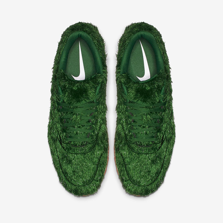 Ngắm nhìn Nike Air Max 1 Grass, mẫu giày golf độc nhất vô nhị